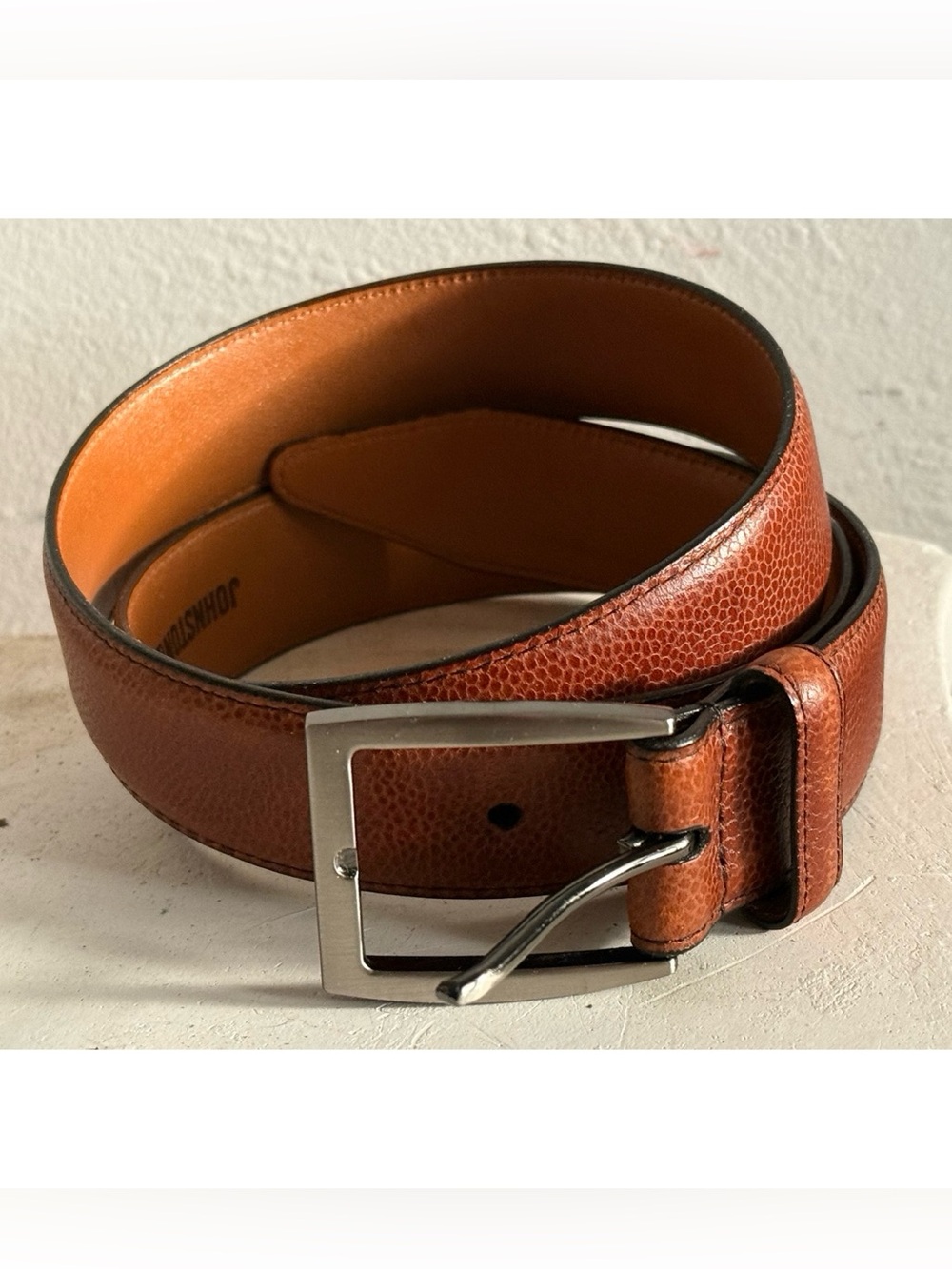 Johnston & Murphy Belt Brown Leather Made USA Sold Buckle Sz 34 Great Condition